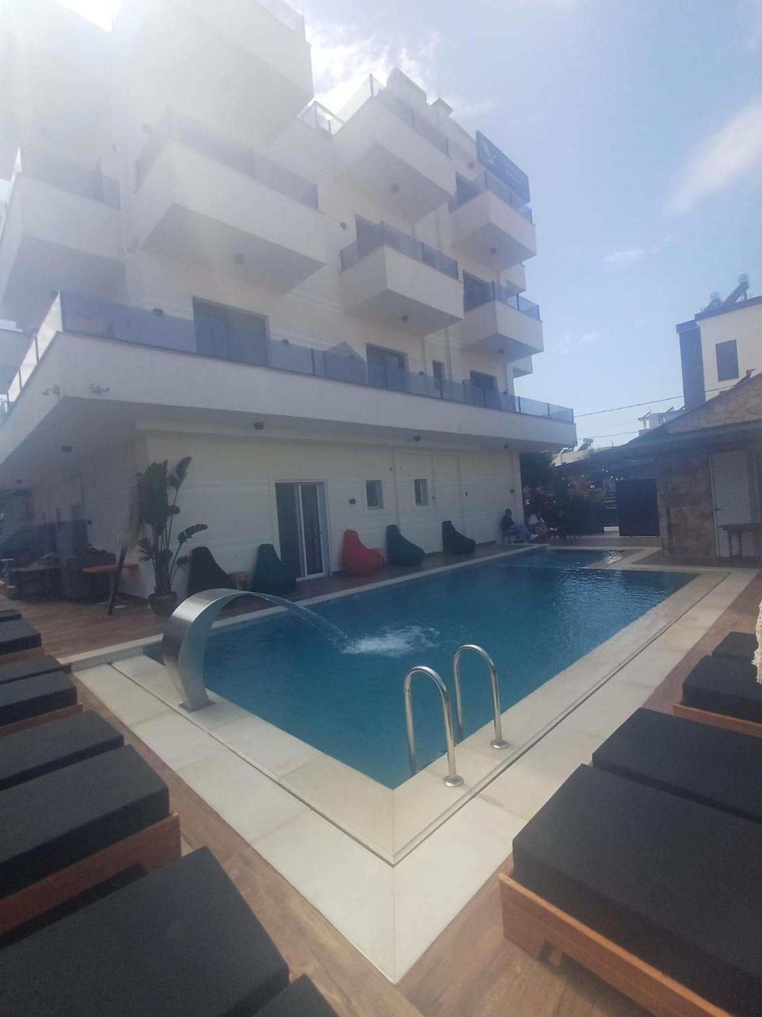Hotel Eagle Ксамил Екстериор снимка